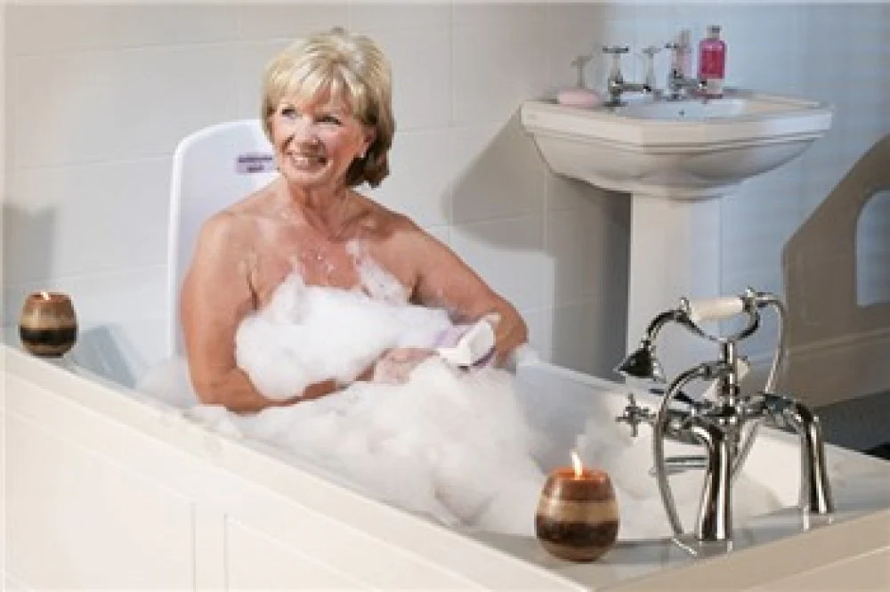 Archimedes Bath Lift - Image 4