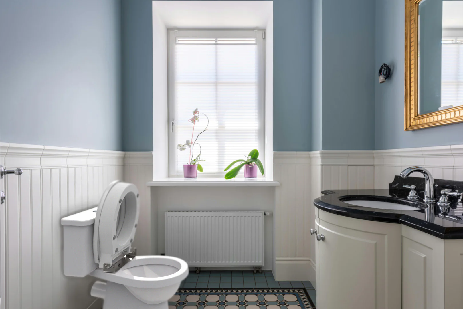 Ashby Lift Toilet Seat - Image 7