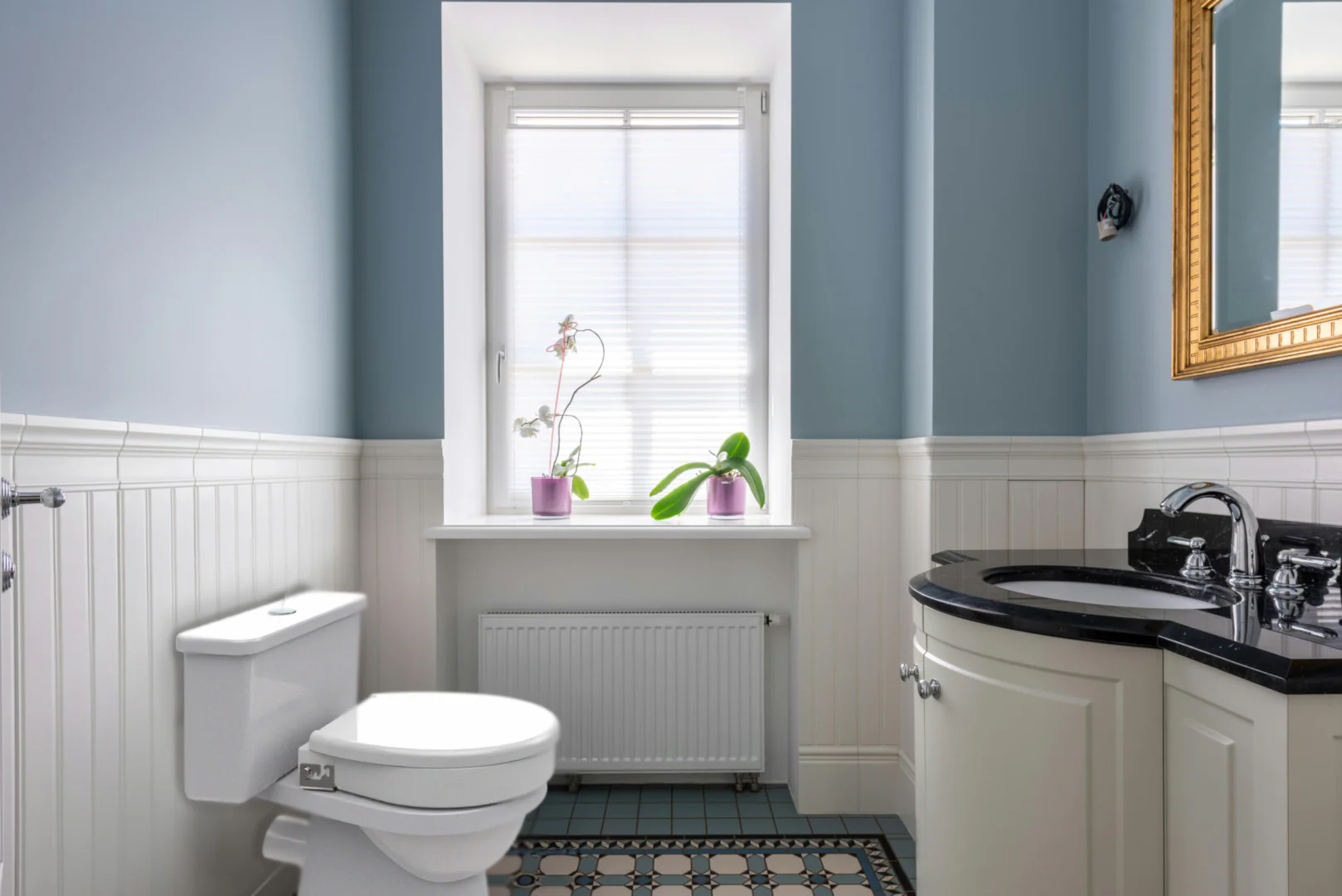 Ashby Lift Toilet Seat - Image 8