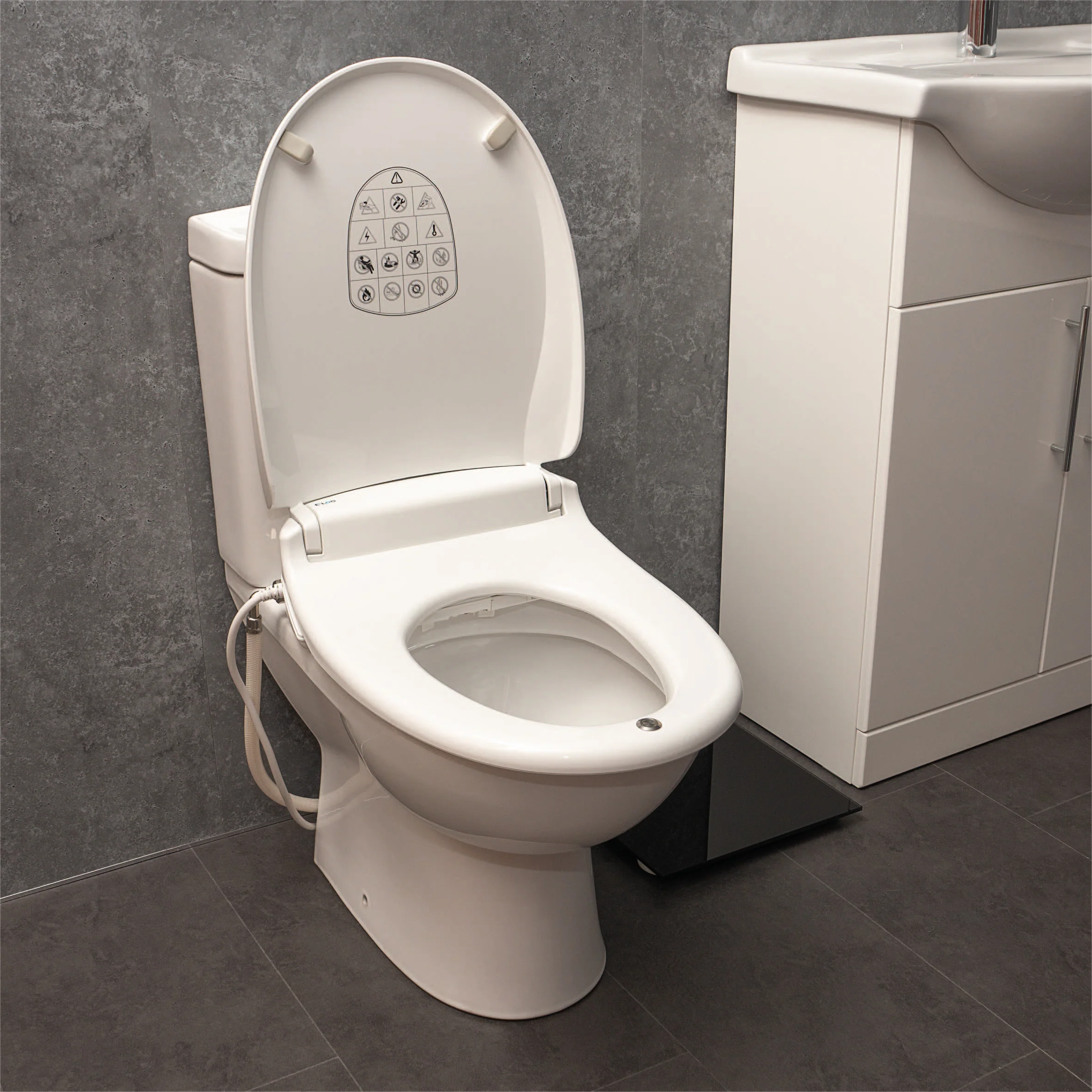 E'Loo Toilet Seat with Bidet Cleaning - Image 3