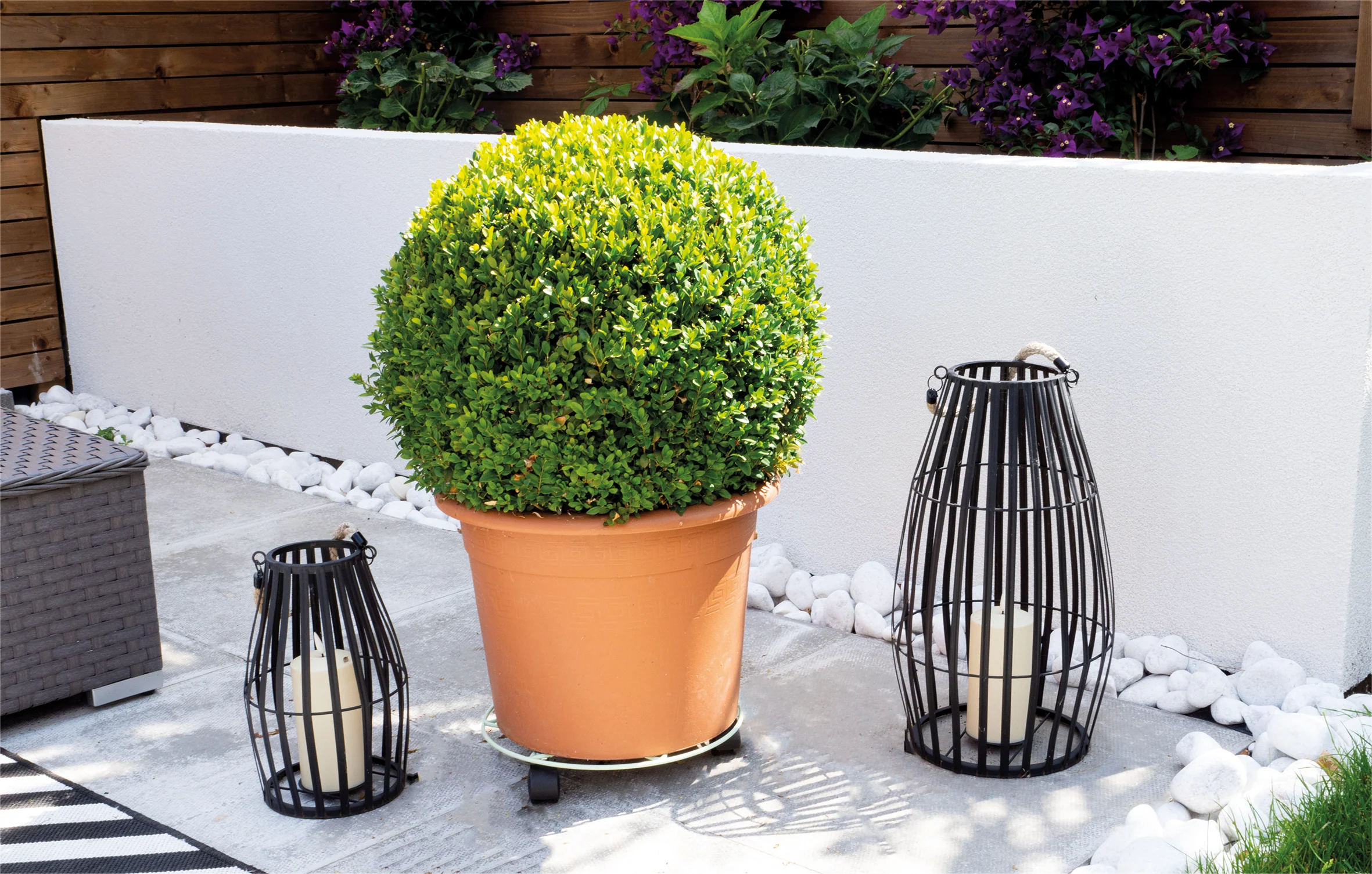 Flower Pot Mover – Green Flower Design - Image 3