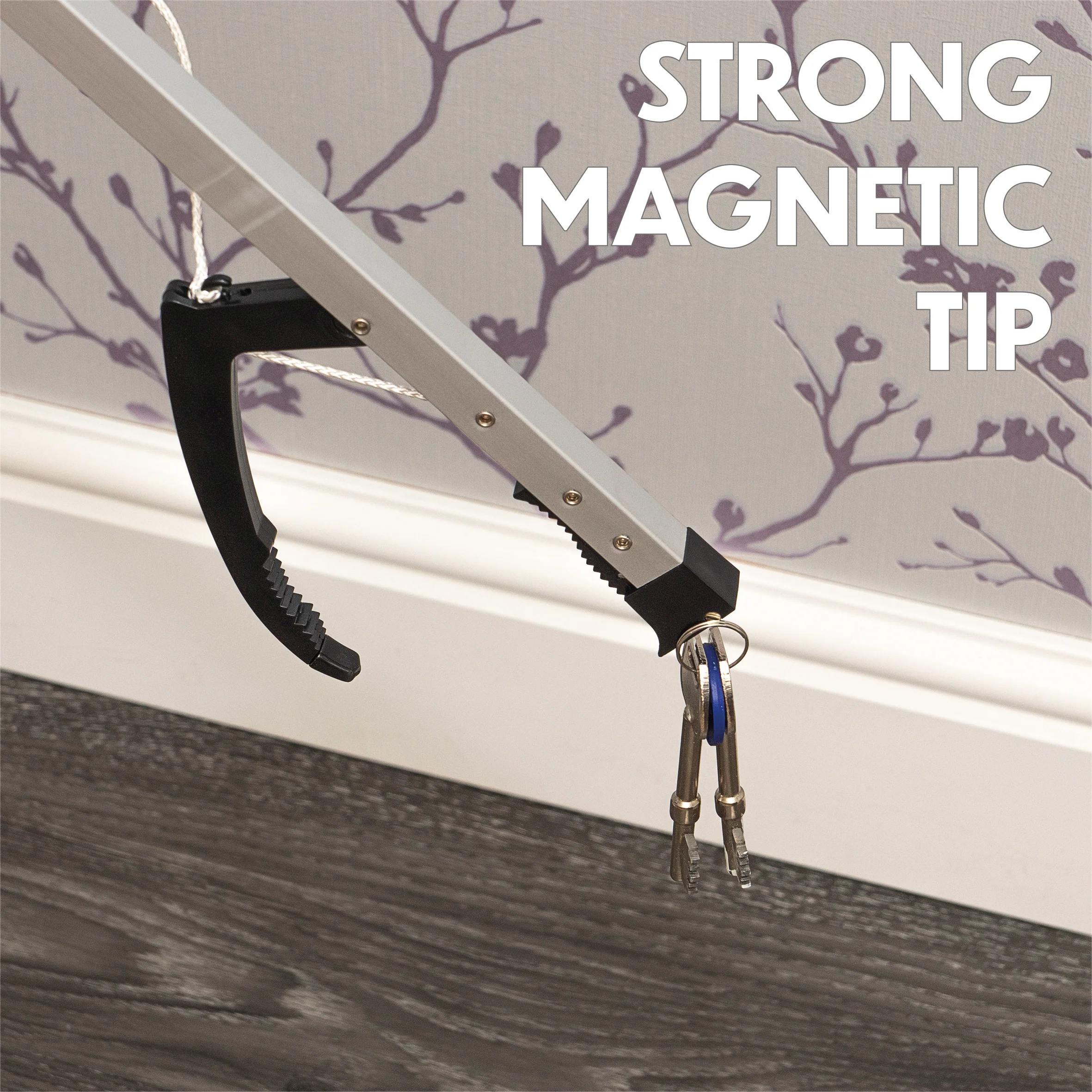 Folding Handy Reacher with Magnetic Tip - Image 4