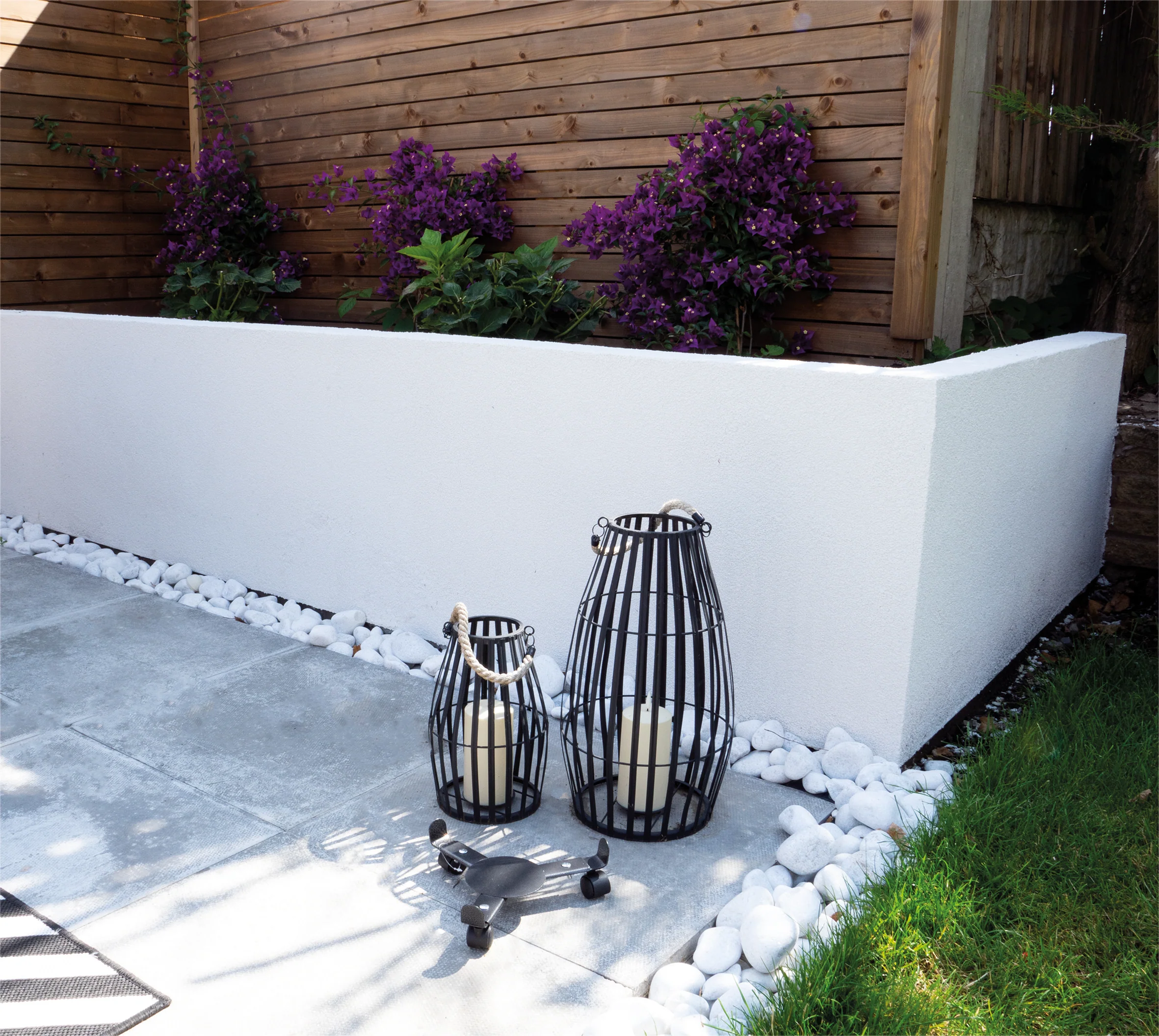 Home and Garden Adjustable Width Flower Pot Mover - Image 3