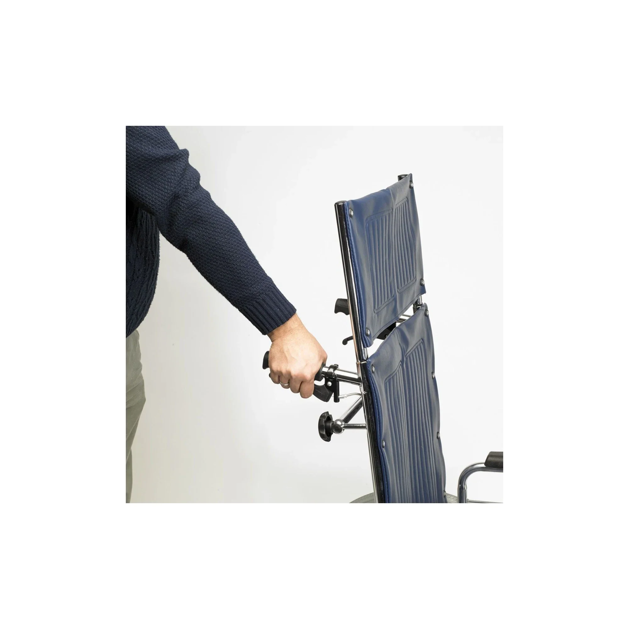 Days Reclining Self-Propelled Wheelchair - Image 3
